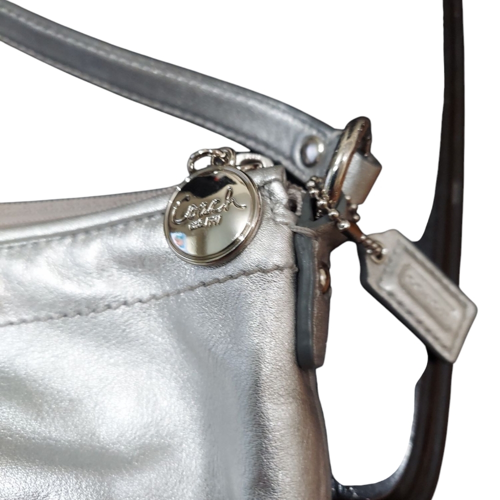 Coach Mini Silver Leather Shoulder Hobo EUC - Picture 4 of 10